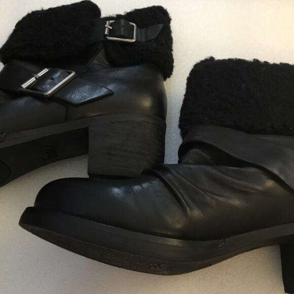 Tara M. Black Fur Booties - Picture 8 of 9